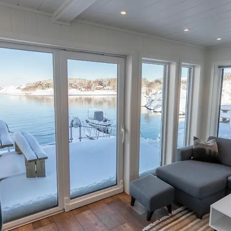 Naeroysund Rorbuer As Villa Rorvik  Exterior photo