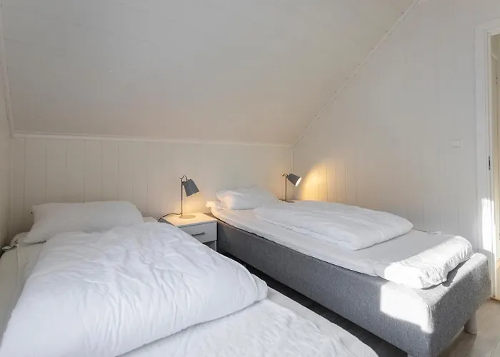 Naeroysund Rorbuer As